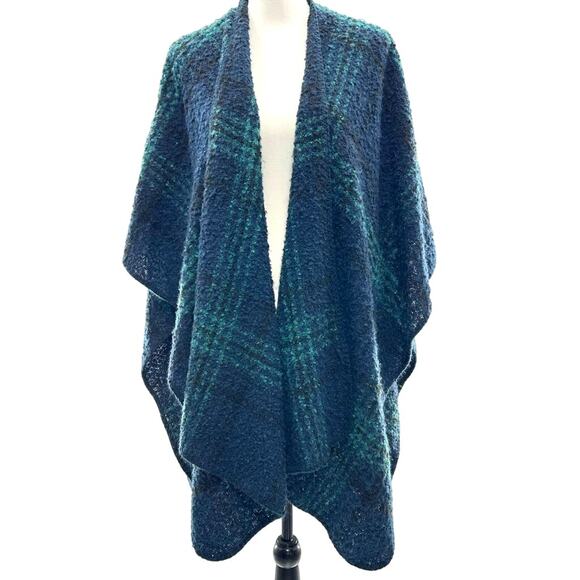 Woolrich Plaid Blanket Wrap Shawl Poncho Sweater O/S Classic Cabin Cozy - Picture 1 of 4